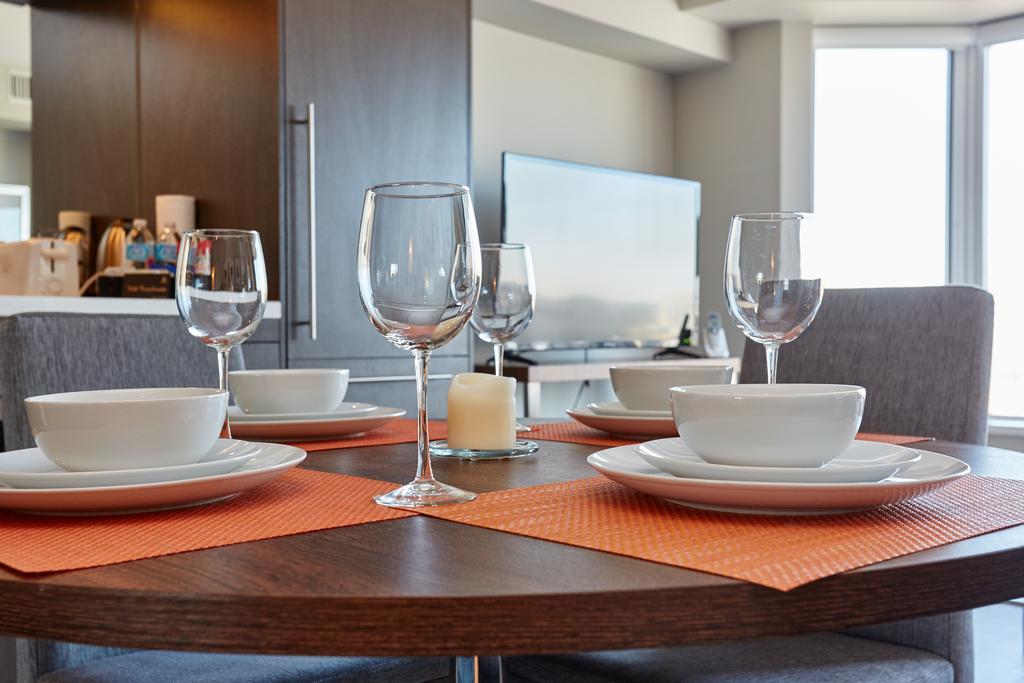 Atlas Suites - Yorkville Furnished Apartments Toronto Oda fotoğraf