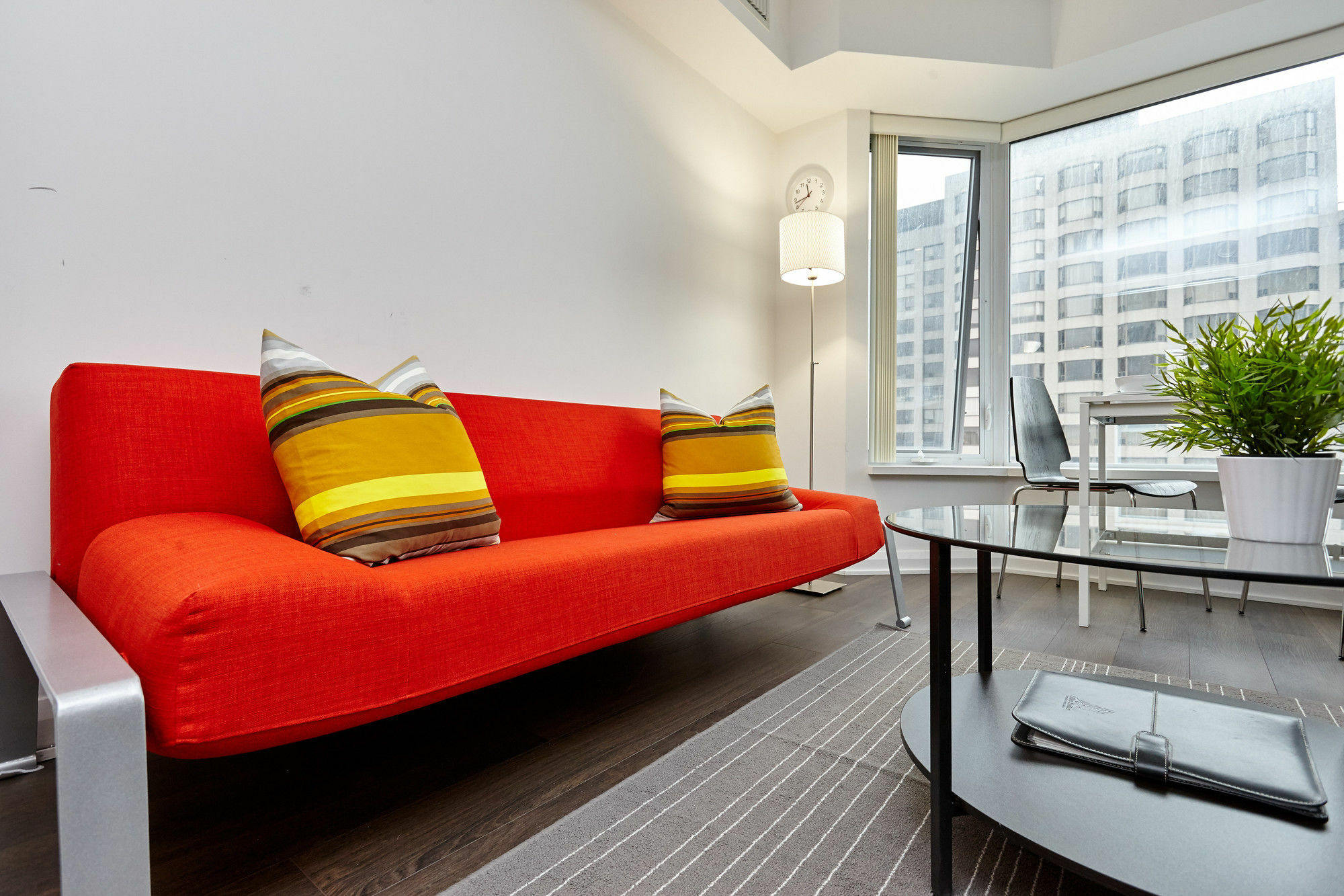 Atlas Suites - Yorkville Furnished Apartments Toronto Dış mekan fotoğraf